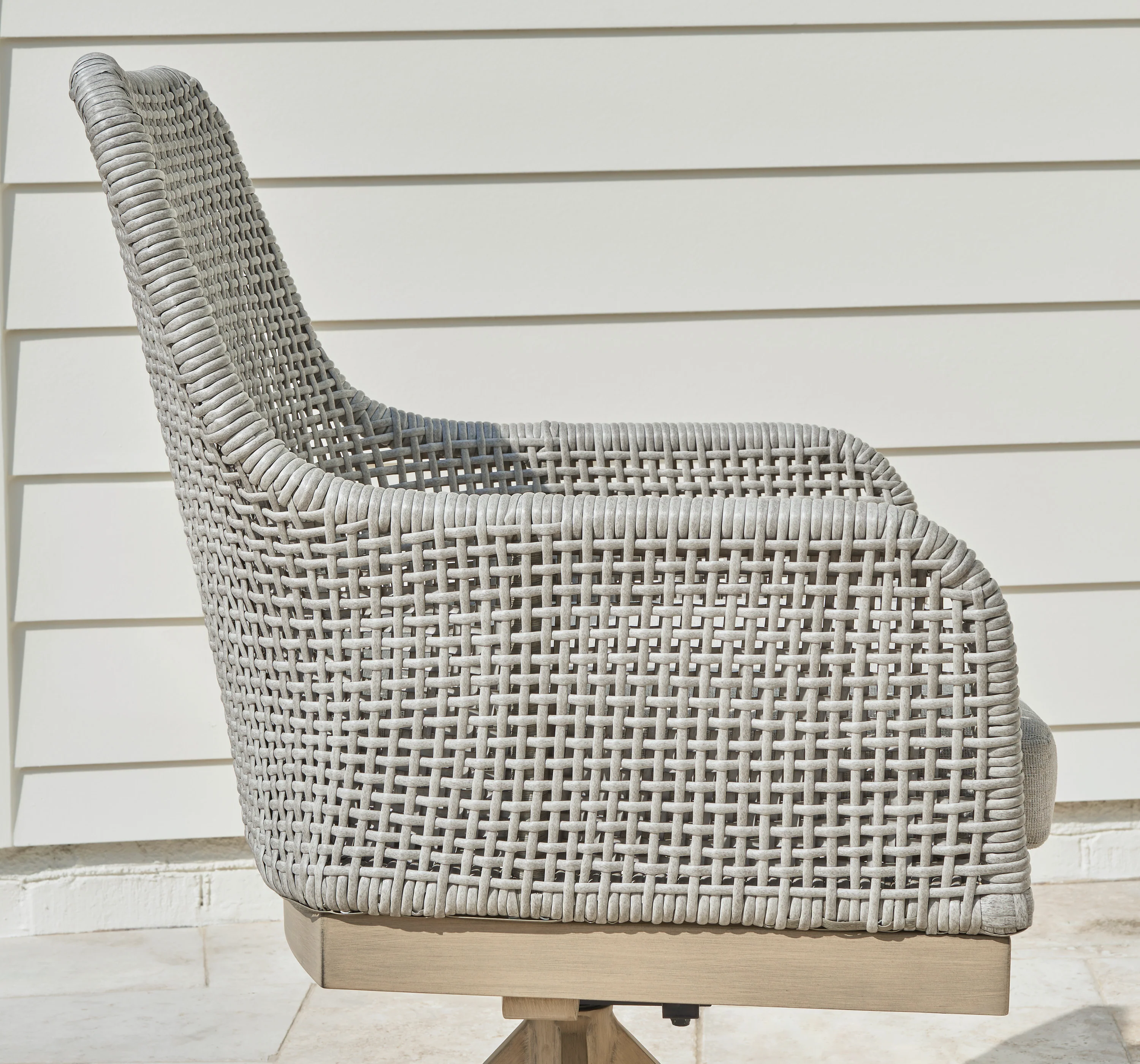 Seton Creek Swivel Chair With Cushion - Image 6