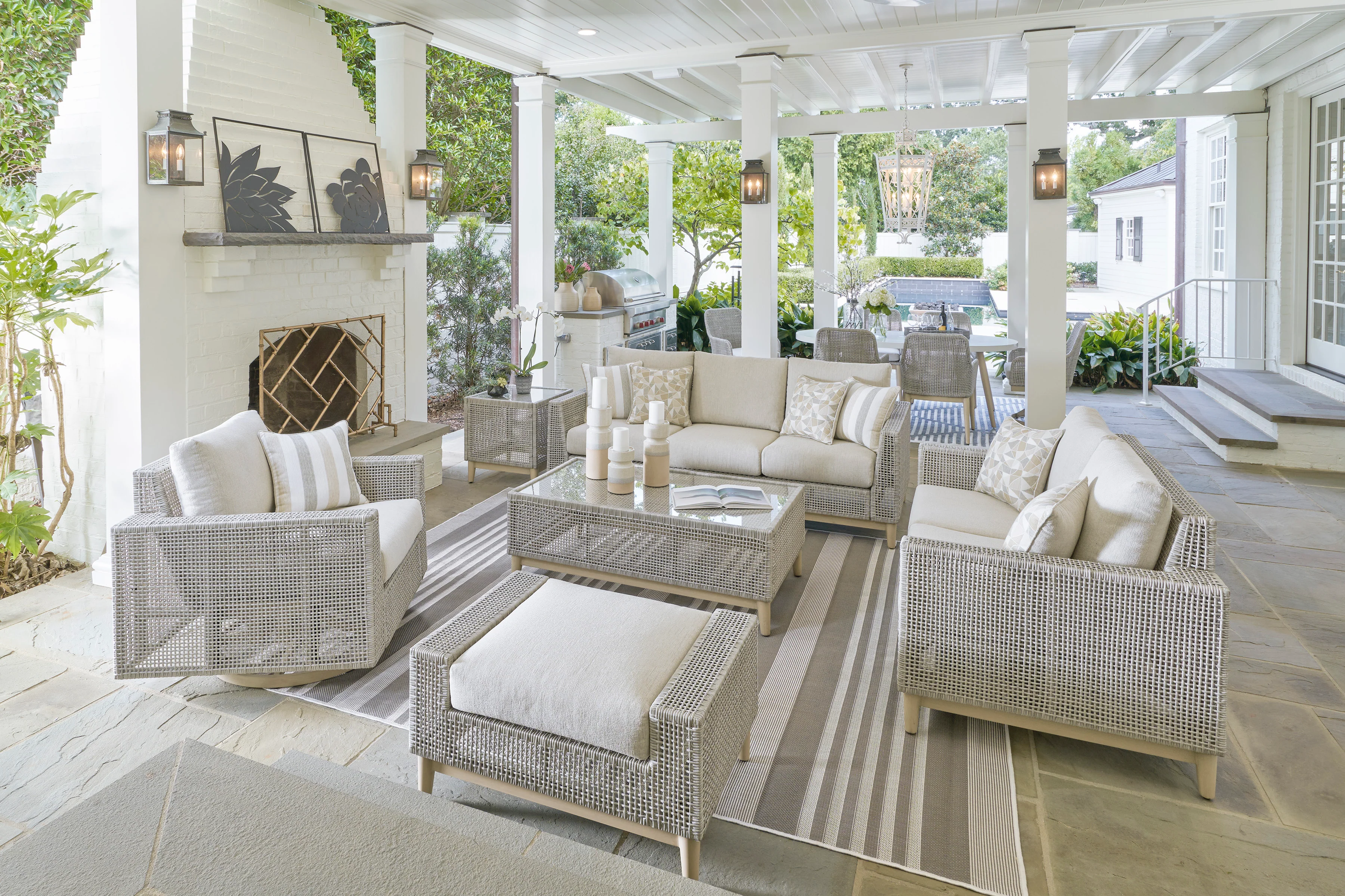 Seton Creek Loveseat With Cushion - Image 8