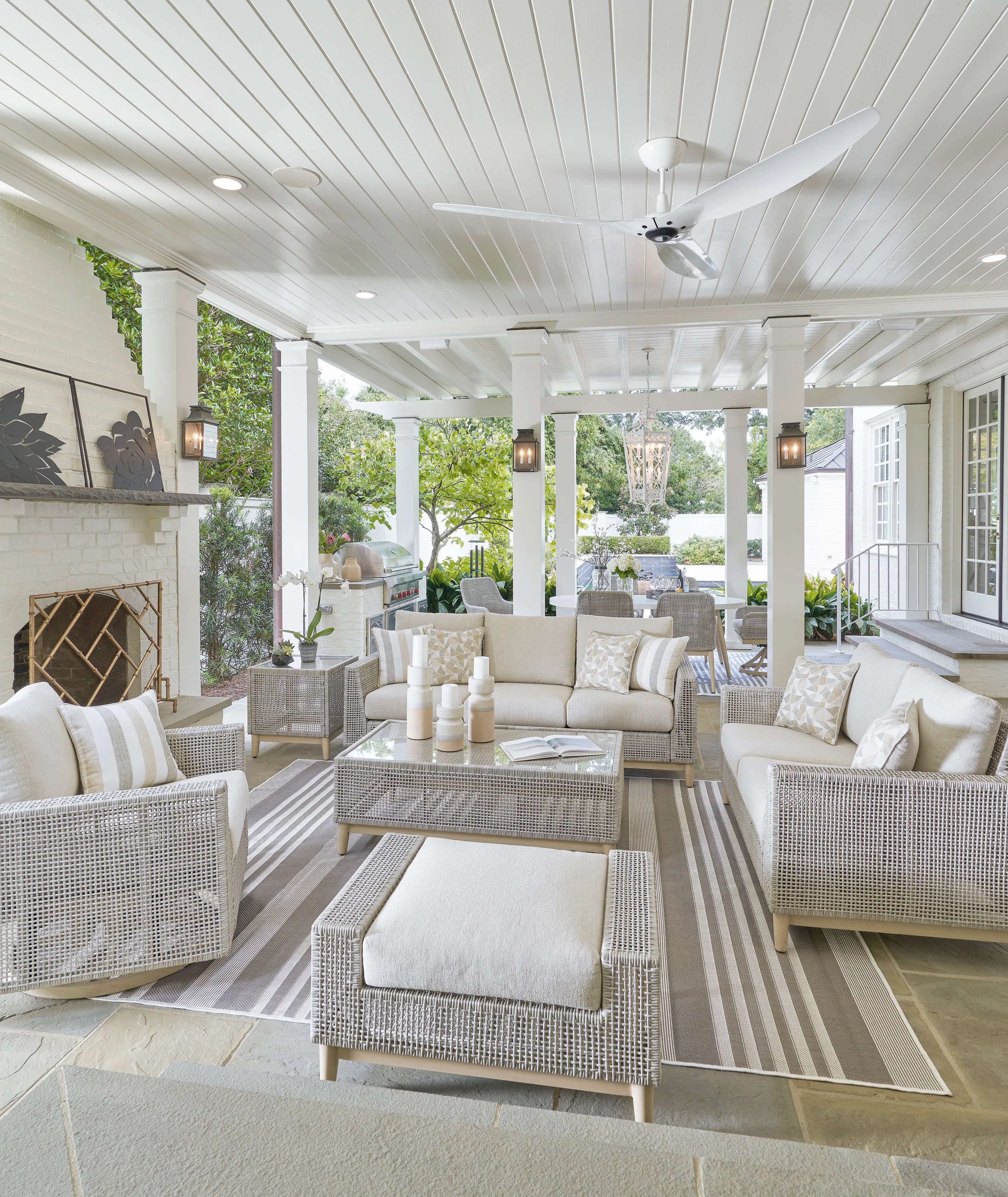 Seton Creek Loveseat With Cushion - Image 9