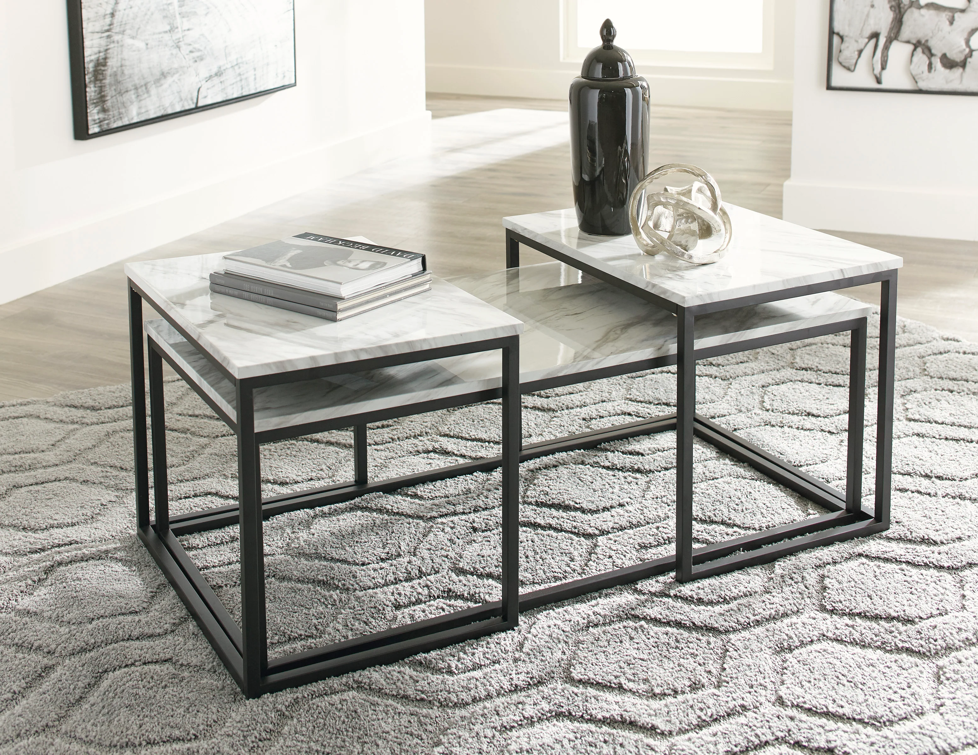 Donnesta Table (Set of 3) - Image 3