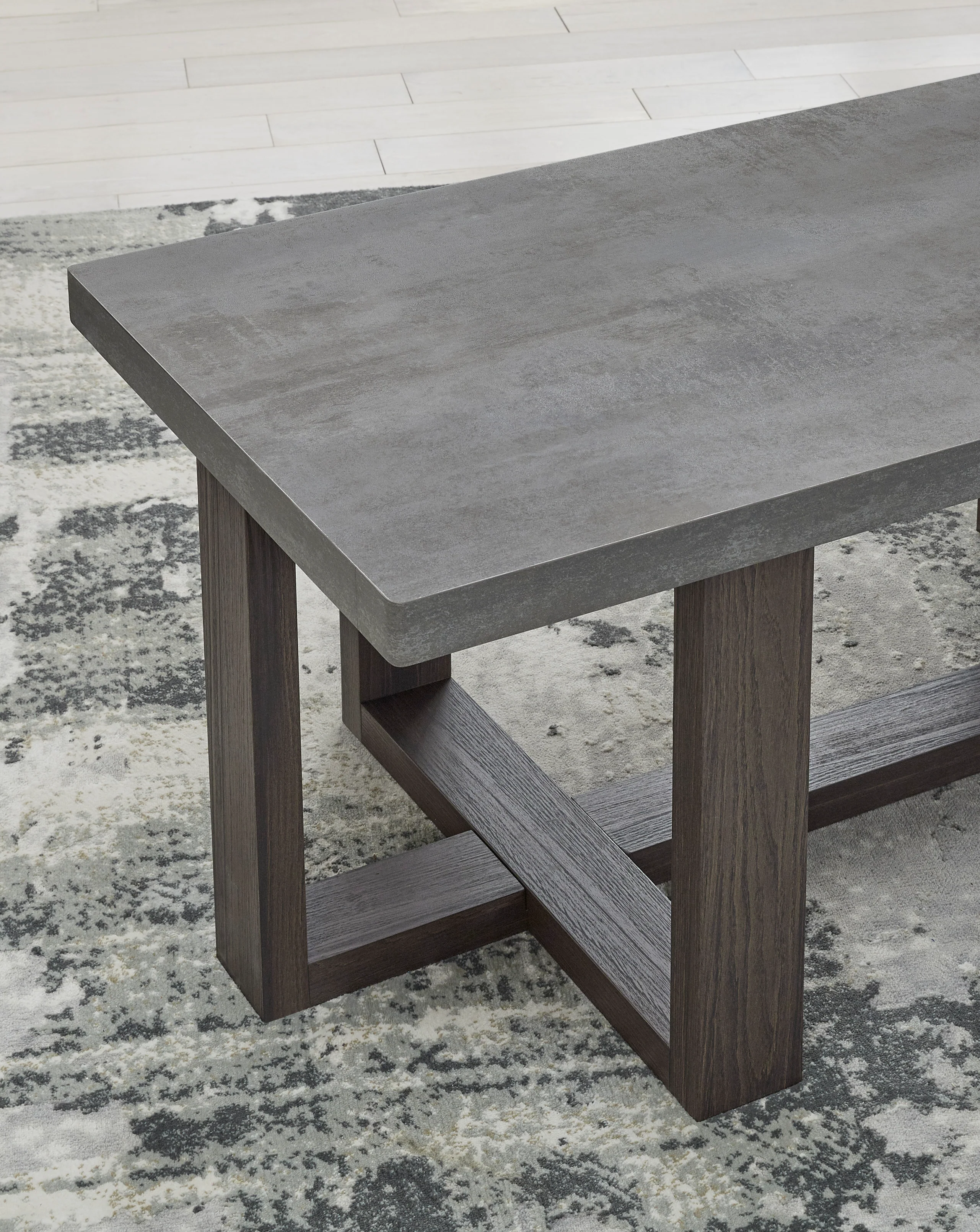 Dynnford Table (Set of 3) - Image 4