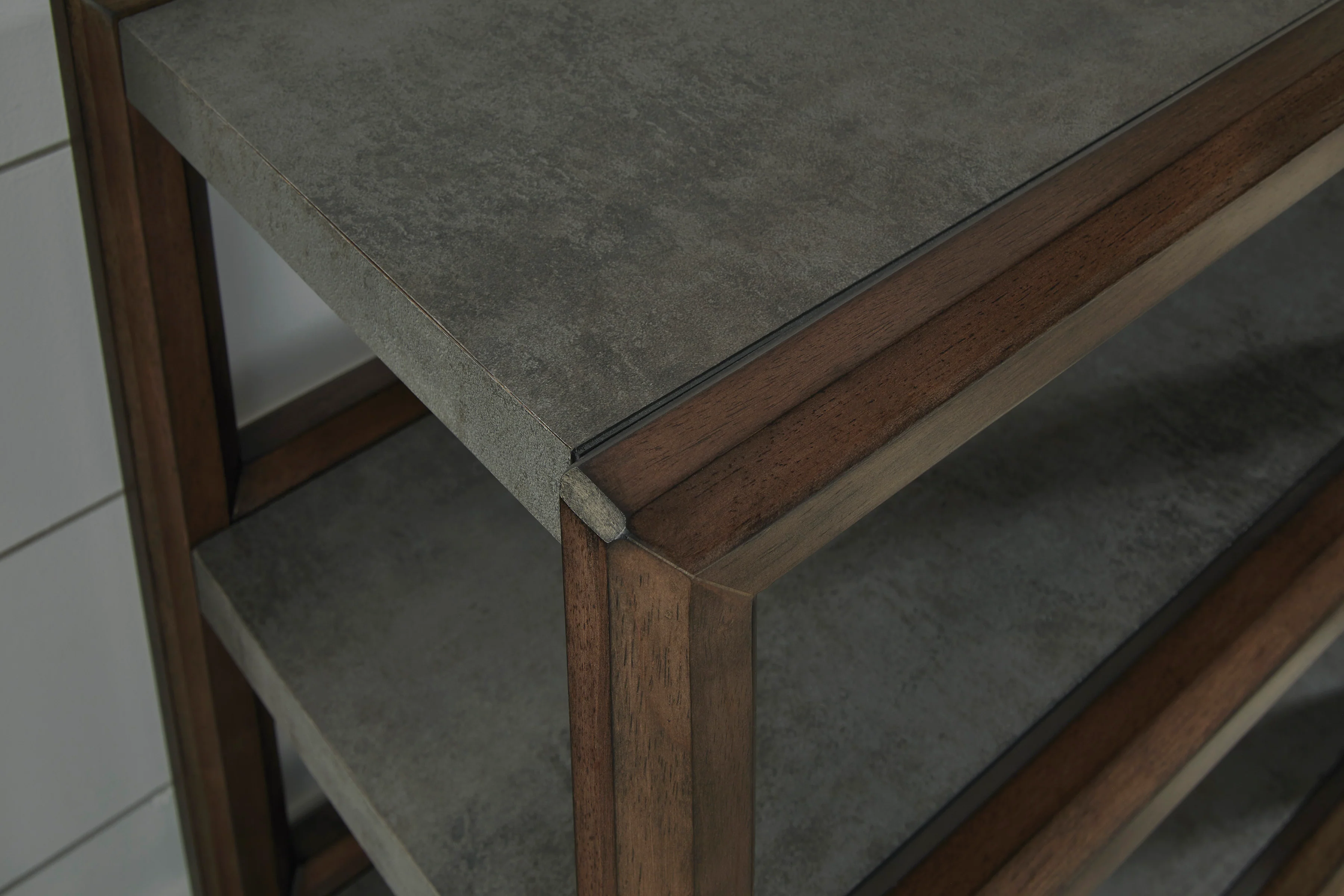 Kallenny Sofa Table - Image 3