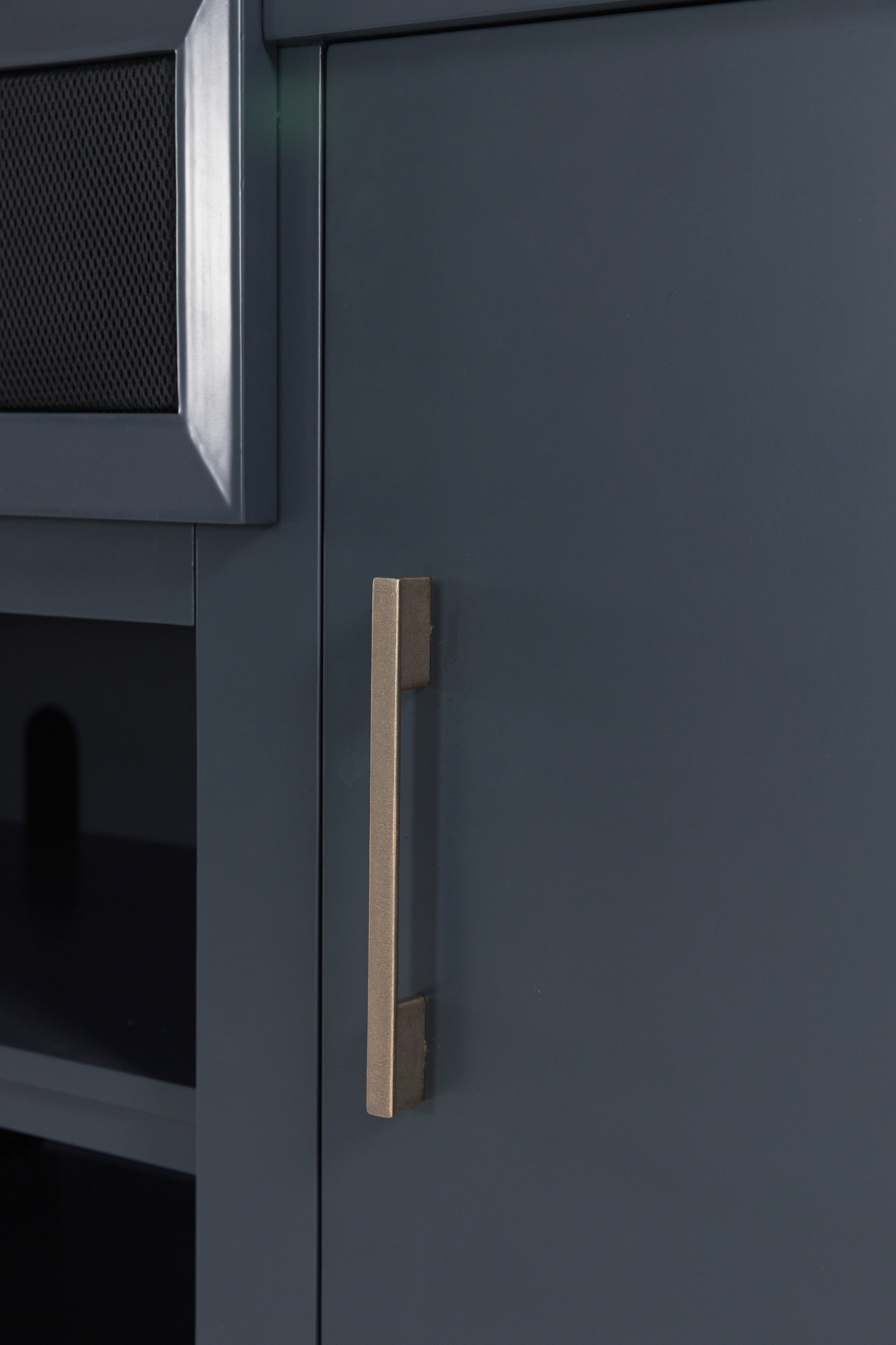 Landocken XL TV Stand With Fireplace Option - Image 7
