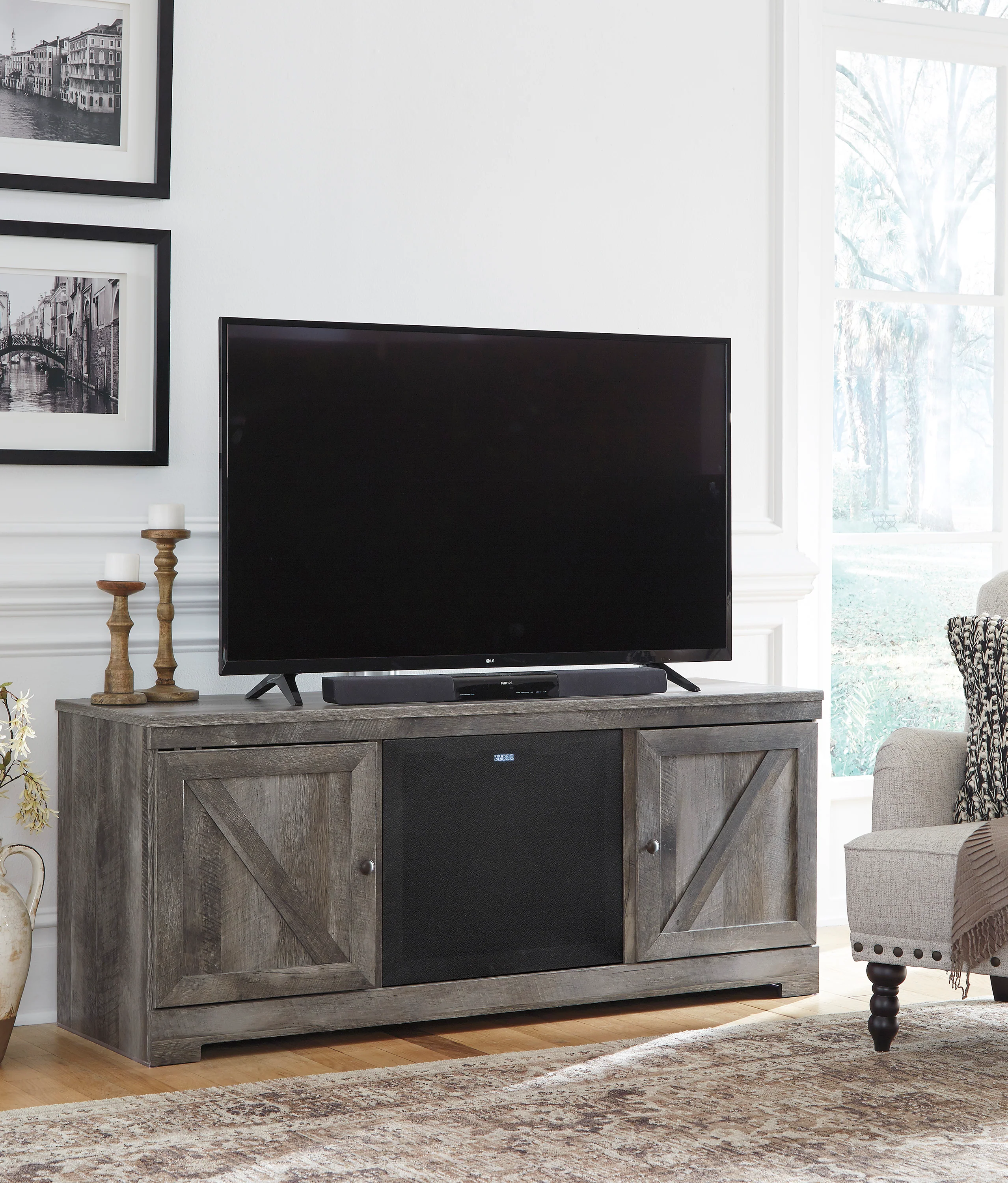 Wynnlow LG TV Stand With Fireplace Option - Image 10